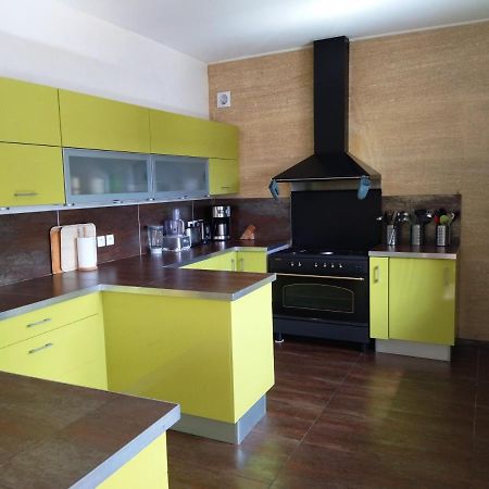 Collias Villa La Charmeuse Fleurie מראה חיצוני תמונה